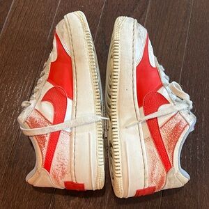 Woman’s Air Force One with Red Swish